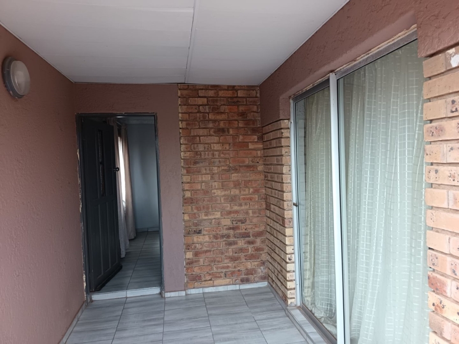 3 Bedroom Property for Sale in Roodepan Northern Cape